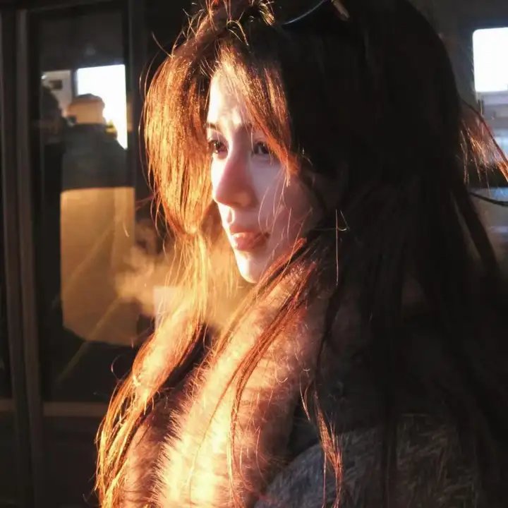 〇七七情报员 死光枪