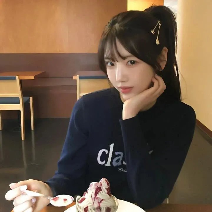 我的妈妈跳起来